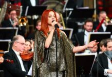 40 anni del Concerto di Natale nellaย Basilicaย diย Sanย Francesco Noemi al concerto di Natale - Assisi 2025